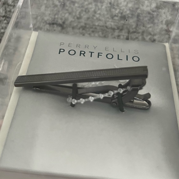 NEW PERRY ELLIS PORTFOLIO MENS BASIC TIE BAR SILVER - Picture 3 of 4